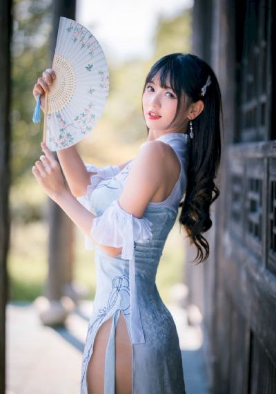 一个人在线观看免费视频www_DVD在线观看完整版